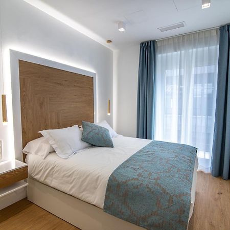 Valdepeñas Mq Suites Veronica מראה חיצוני תמונה